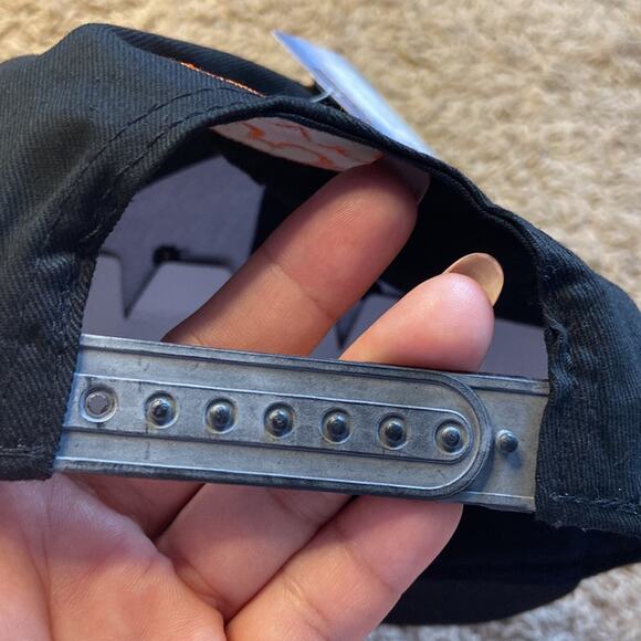 NWT Batman Black/Orange Camo Adjustable Hat - Picture 7 of 8